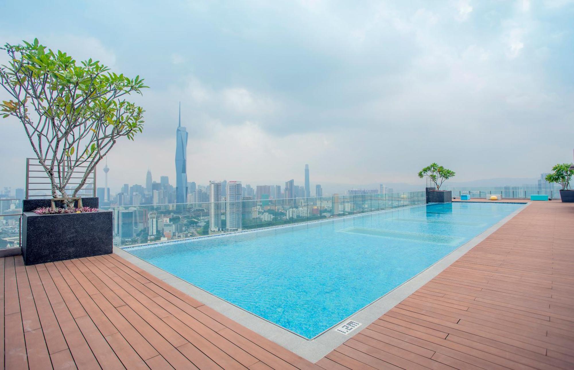 Apartemen Riveria Near Kl Sentral With 118 View Sky Infinity Pool By Cobnb *